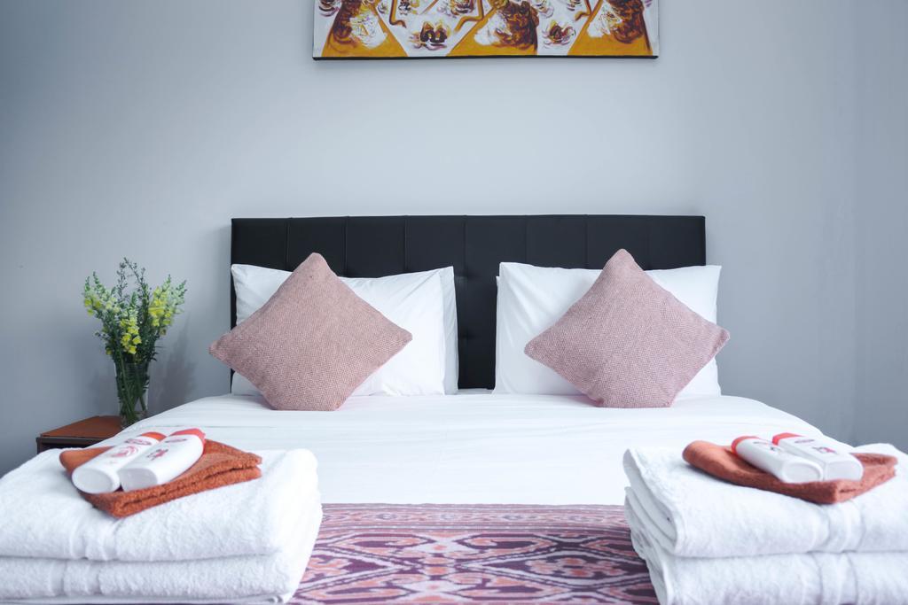 The Cupcake Suites Giacarta Esterno foto